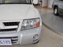 2011款 3.0 自动 GLX 7座