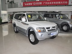 2011款 3.0 自动 GLX 7座