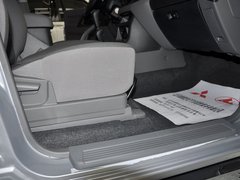 2011款 3.0 自动 GLS 7座