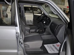 2011款 3.0 自动 GLS 7座