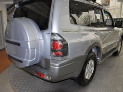 2011款 3.0 自动 GLS 7座