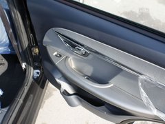 2011款 1.3L 手动 豪华型