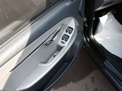 2011款 1.3L 手动 豪华型