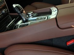2011款 535i 3.0T xDrive豪华型