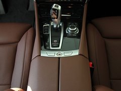 2011款 535i 3.0T xDrive豪华型