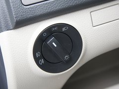 2011款 新劲取 1.4L 手动 实尚版