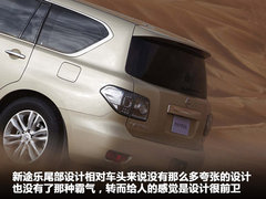 2012款 5.6L 自动 旗舰版 7座