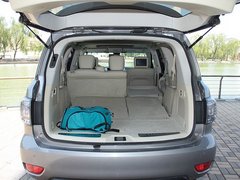 2012款 5.6L 自动 旗舰版 7座