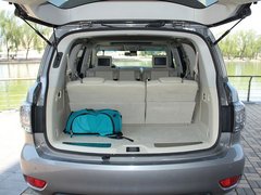 2012款 5.6L 自动 旗舰版 7座