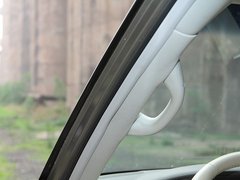 2012款 5.6L 自动 旗舰版 7座