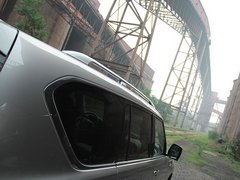 2012款 5.6L 自动 旗舰版 7座