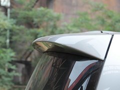 2012款 5.6L 自动 旗舰版 7座