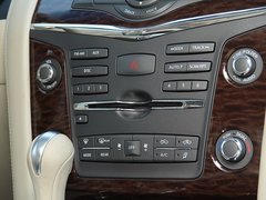 2012款 5.6L 自动 旗舰版 7座