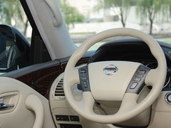 2012款 5.6L 自动 旗舰版 7座