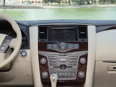 2012款 5.6L 自动 旗舰版 7座