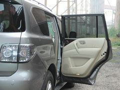 2012款 5.6L 自动 旗舰版 7座
