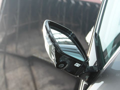 2012款 5.6L 自动 旗舰版 7座