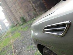 2012款 5.6L 自动 旗舰版 7座