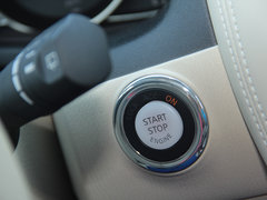 2012款 5.6L 自动 旗舰版 7座