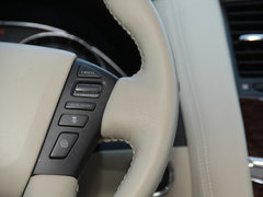 2012款 5.6L 自动 旗舰版 7座