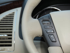 2012款 5.6L 自动 旗舰版 7座