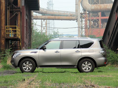 2012款 5.6L 自动 旗舰版 7座