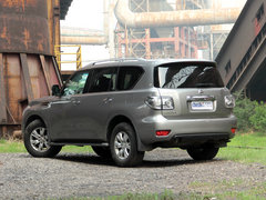 2012款 5.6L 自动 旗舰版 7座
