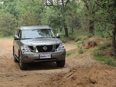 2012款 5.6L 自动 旗舰版 7座