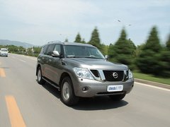 2012款 5.6L 自动 旗舰版 7座