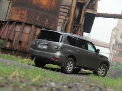 2012款 5.6L 自动 旗舰版 7座