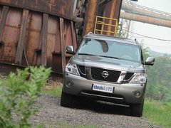 2012款 5.6L 自动 旗舰版 7座