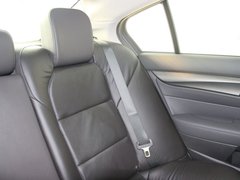 2012款 3.5L 自动 标准版