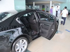 2012款 3.5L 自动 标准版