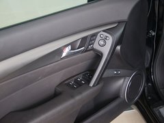2012款 3.5L 自动 标准版