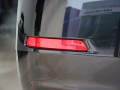 2012款 3.5L 自动 标准版