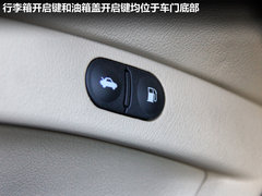 2012款 3.5L 自动 标准版