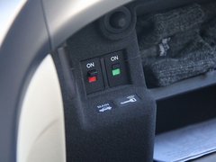 2012款 3.5L 自动 标准版