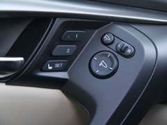 2012款 3.5L 自动 标准版