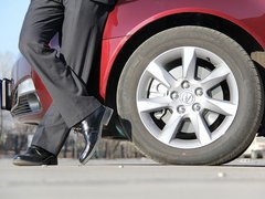 2012款 3.5L 自动 标准版