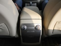 2009款 3.8L 自动 5座舒适版