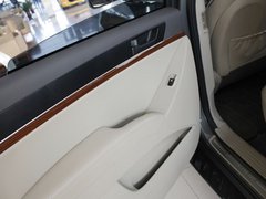 2009款 3.8L 自动 5座舒适版