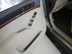 2009款 3.8L 自动 5座舒适版