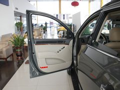 2009款 3.8L 自动 5座舒适版