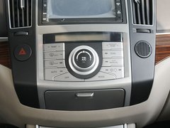2009款 3.8L 自动 5座舒适版