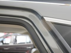 2009款 3.8L 自动 5座舒适版