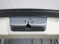 2009款 3.8L 自动 5座舒适版