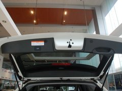 2009款 3.8L 自动 5座豪华版