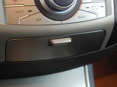 2009款 3.8L 自动 5座豪华版