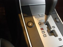 2009款 3.8L 自动 5座豪华版