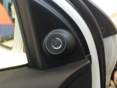 2009款 3.8L 自动 5座豪华版